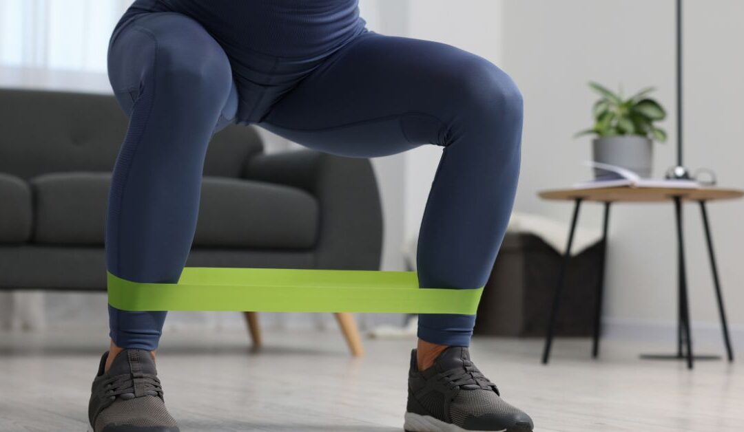 Why Every Fitness Enthusiast Needs an Elastic Band with Handles